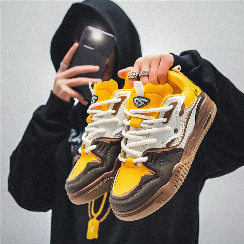 Men's Shoes Four Seasons of the New Style All Kinds of Students Retro Platform Leisure Sports Shoes